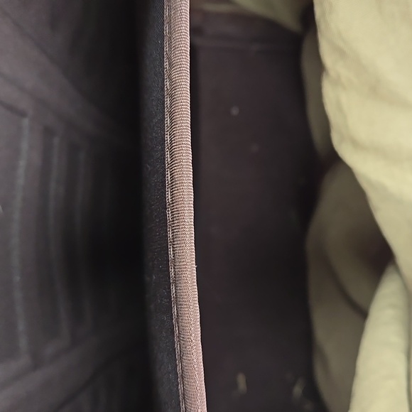 HEDGREN! Olive Green Backpack. Solid Glory. Perfect Condition! - Picture 15 of 16